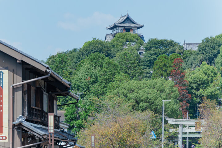 愛知・犬山で国宝犬山城と城下町散策♪明治の建物が素敵な野外博物館もめぐりましょう