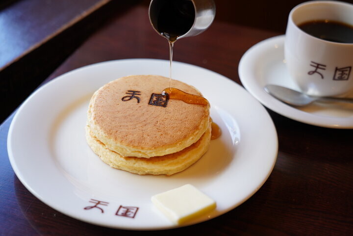 喫茶店でゆったりお茶時間