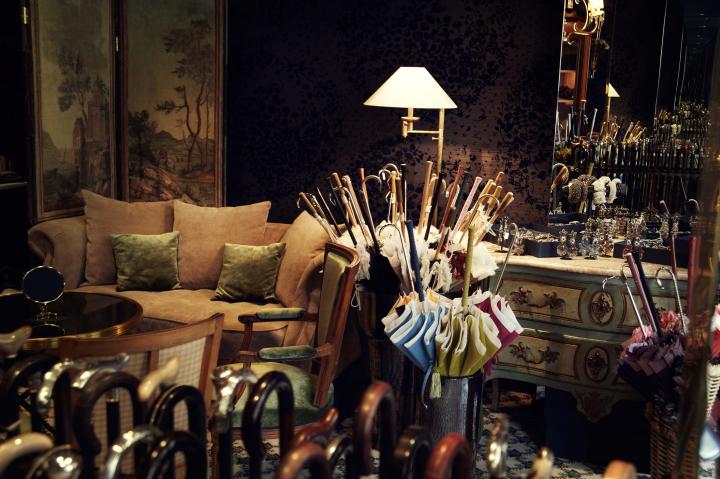 クリスタルやオーガンジーetc．パリジェンヌが憧れる、アートのような