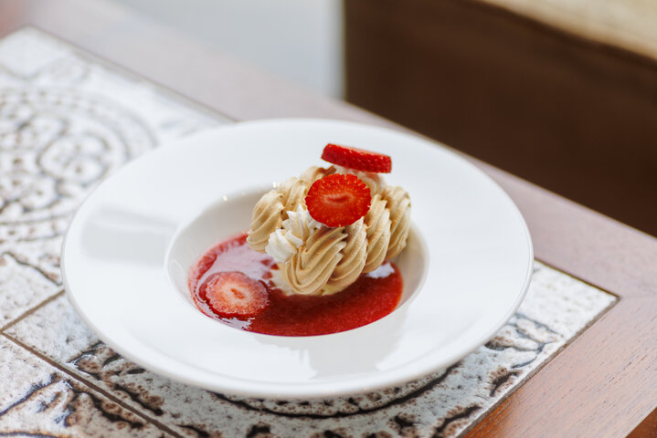 空間もメニューも純喫茶ならではのニューレトロ♪着物が似合う古都・奈良にある「喫茶ツバキ」