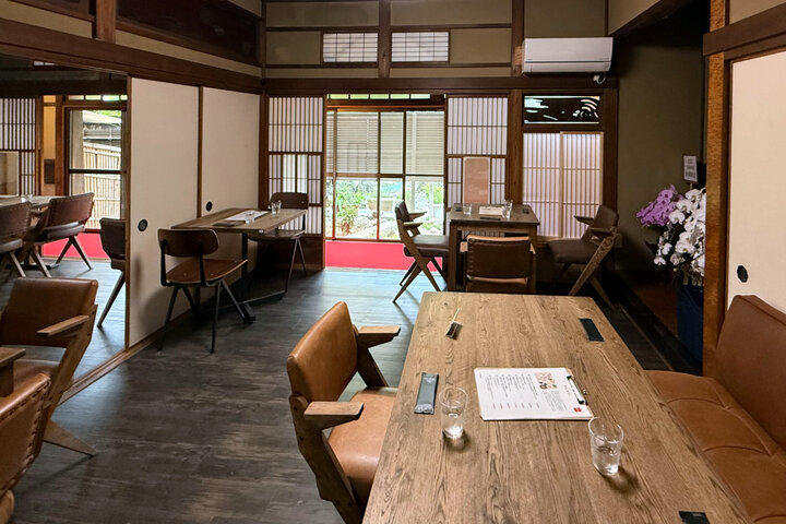 藤沢駅から5分♪ 築100年の古民家カフェでランチ&ゆったり甘味