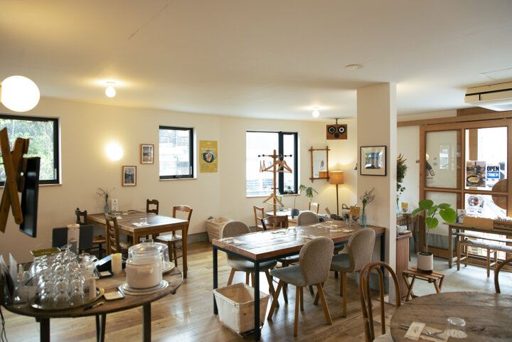 木の温もりにあふれたイタリアンでランチ「LIFE Sea Southern」
