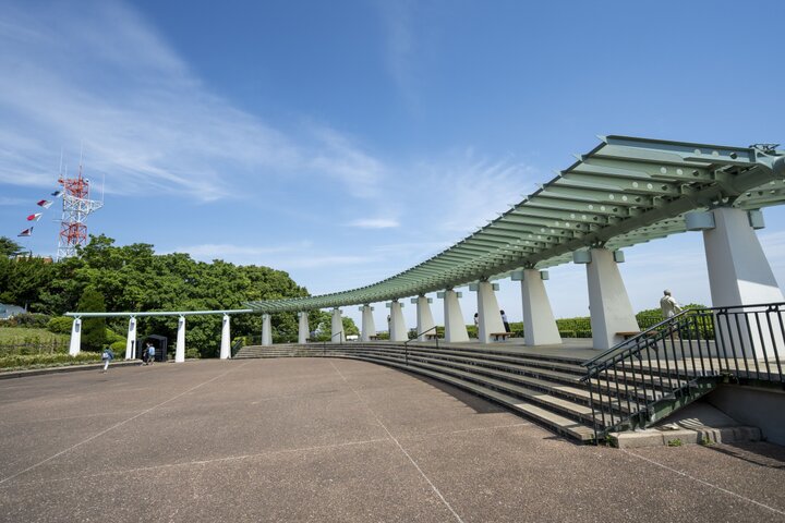 スタートは「港の見える丘公園」の絶景から
