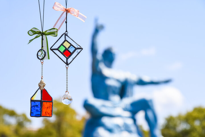 長崎の旅の思い出に、光と遊ぶステンドグラス体験を「yonne_04」で