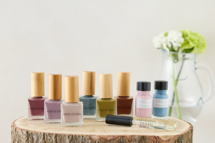 ローカルの魅力が詰まった国産コスメで、爪先までうるうるに<ネイルケア編>