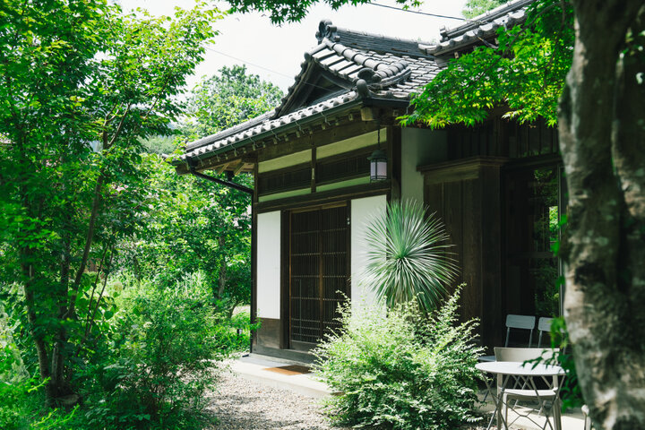 非日常体験が叶う蔵宿と週2日オープンの古民家カフェ／青梅「あさぎや