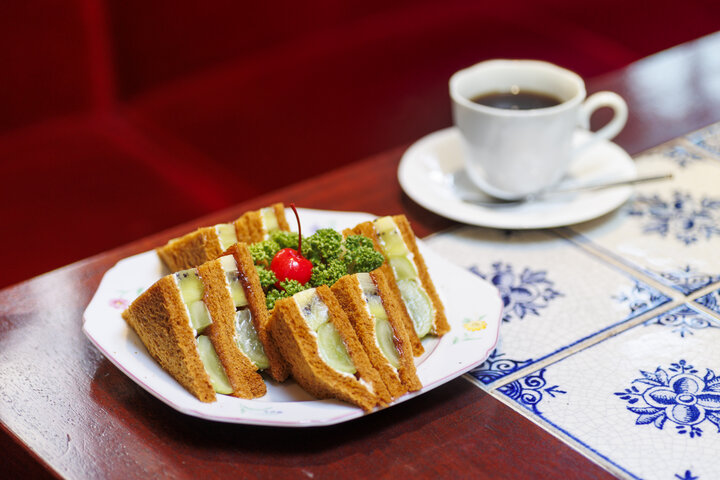 昭和の時をとどめたすてきなレトロ喫茶にときめく♪ 京都・上賀茂「ひめりんご」