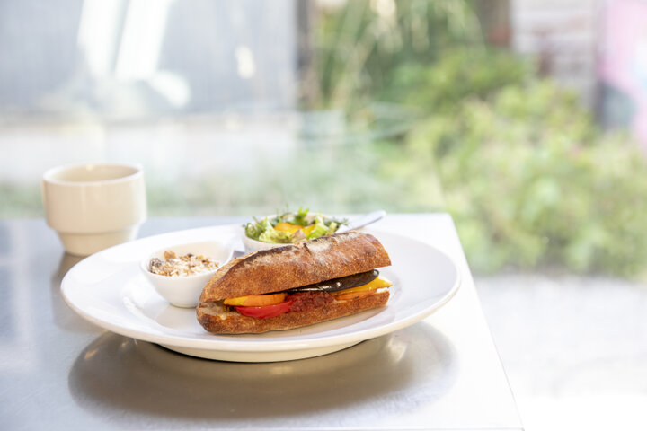 鎌倉・長谷の古民家カフェ「ナチュデコ」でモーニング♪朝一番に訪れたい路地裏の隠れ家