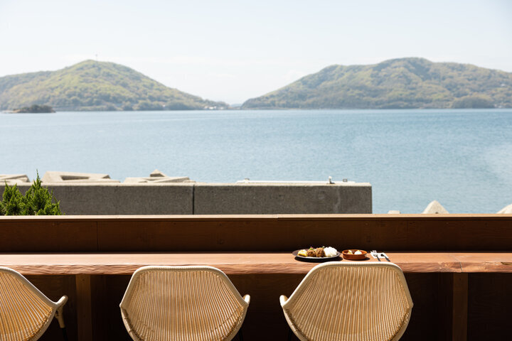 香川県で行きたいおしゃれなカフェ6選〜森の隠れ家から島の工場リノベーションまで〜