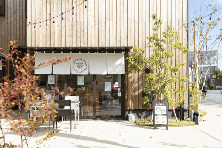 インドの人気料理家直伝♪母の秘伝のレシピで作るカレー専門店「マサラ・マサラ 深大寺」