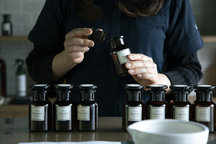 世界でひとつだけの香りづくり♪ 千石・六義園近くで本格的な調香体験ができる「調香体験香房L’esprit」