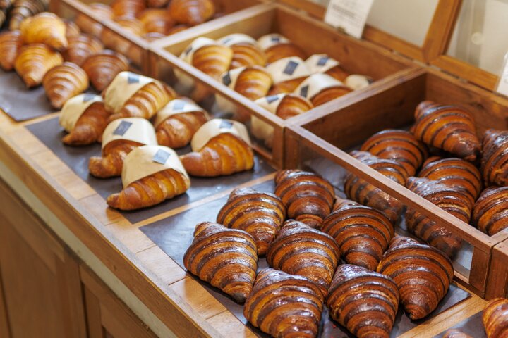 外はパリッ、中はフワッの食感に魅せられる、長岡京のクロワッサン専門店「New Bird」