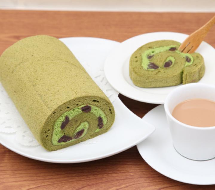 ふわっふわ×濃厚！抹茶ファンにリピ買いされる絶品ロールケーキ