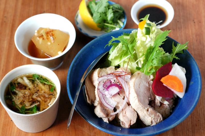 スローな時間が流れる国立のカフェ「circus（サーカス）」