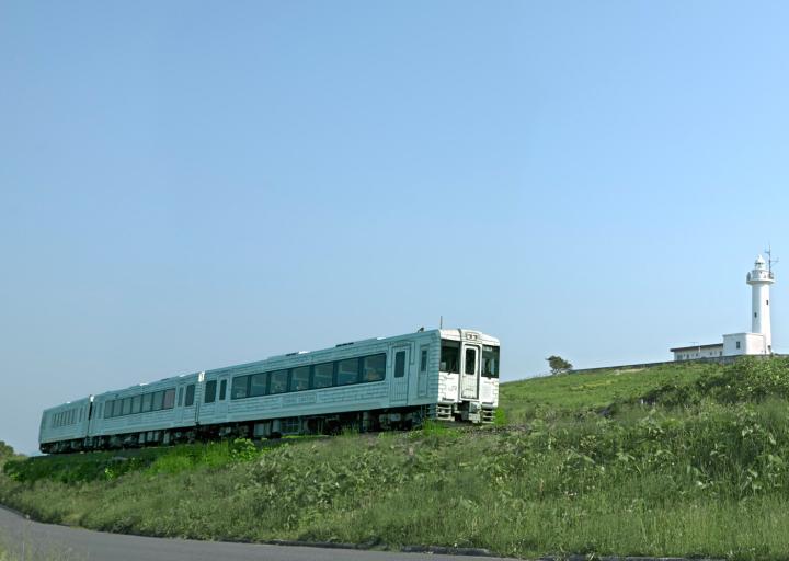 憧れの観光列車・東北エモーションから始まる、青森みちのく旅