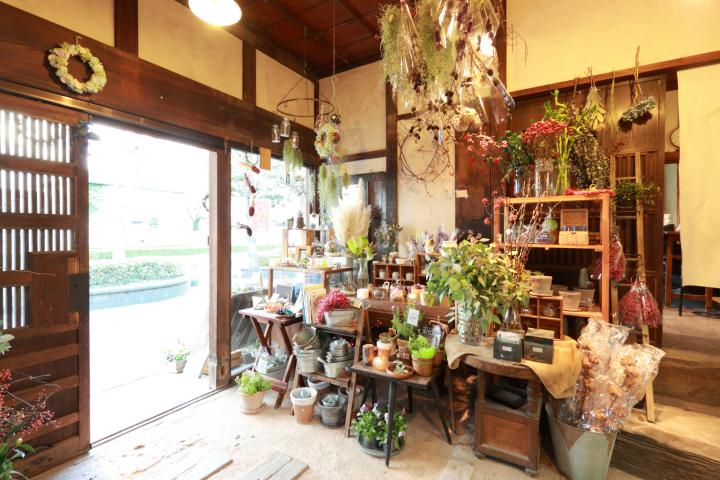 宇都宮におしゃれなお花屋さんやカフェが増えています ことりっぷ