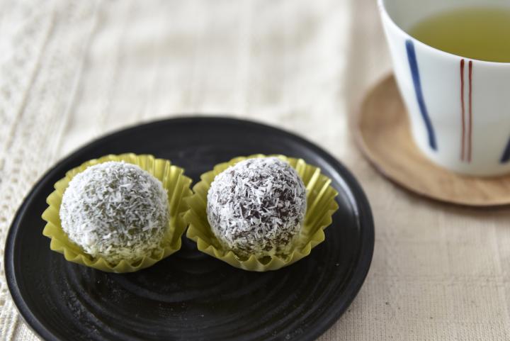 生チョコを“なめらか餡”で包んだ、和トリュフをどうぞ。代々木上原「和のかし 巡」