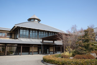 愛媛県産業技術研究所 紙産業技術センター