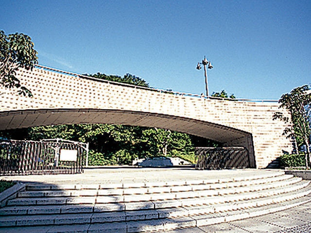 フランス山（港の見える丘公園内） - （神奈川県）の詳細情報