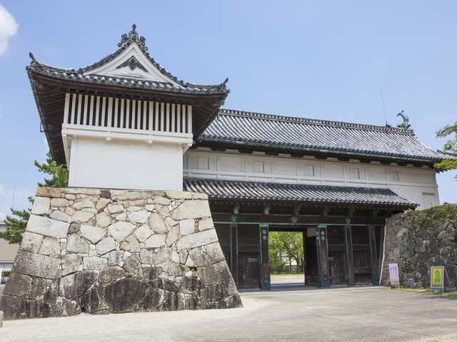 出雲・隠岐の城館跡 - 全国文化財総覧