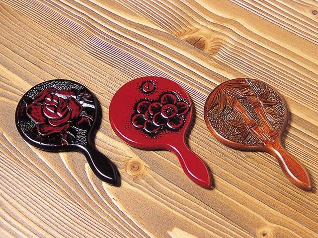 Amazon.co.jp: 日光彫 五十嵐漆器店 引出し 3段 牡丹彫 : ホビー